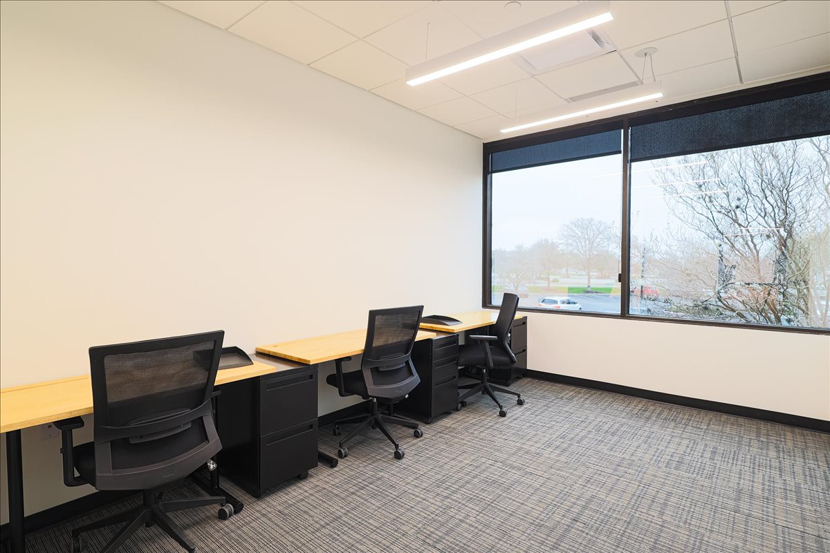 10127 Morocco Street 195 Office Images