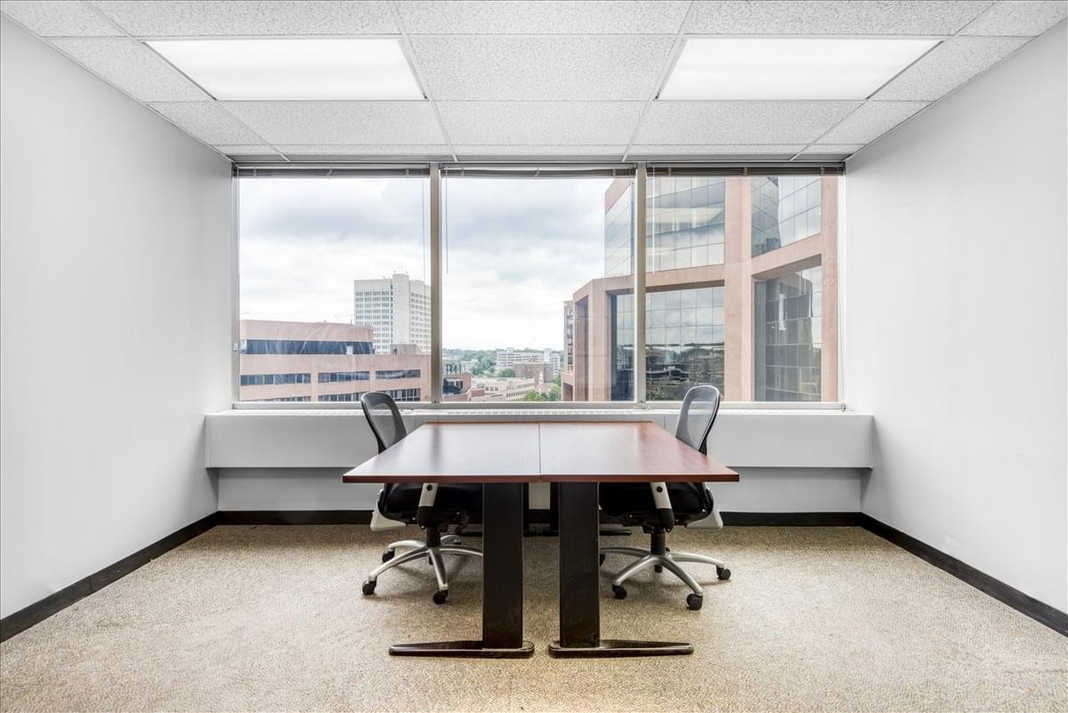 50 Main St Office Images