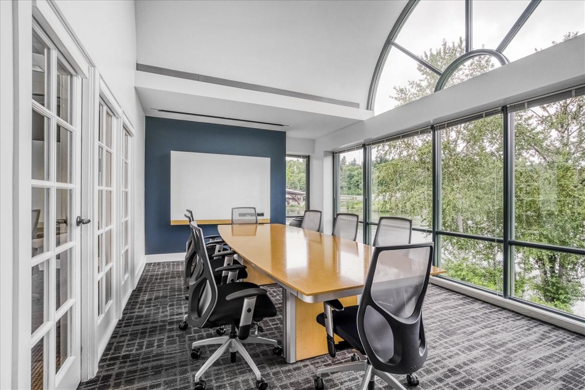 River Park Center, 205 SE Spokane St, Sellwood Office Images