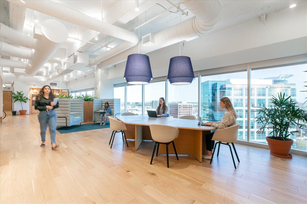 The Colonnade, 15305 Dallas Pkwy Office Images