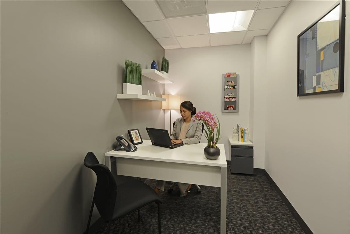 555 Winderley Pl, Maitland Office Images