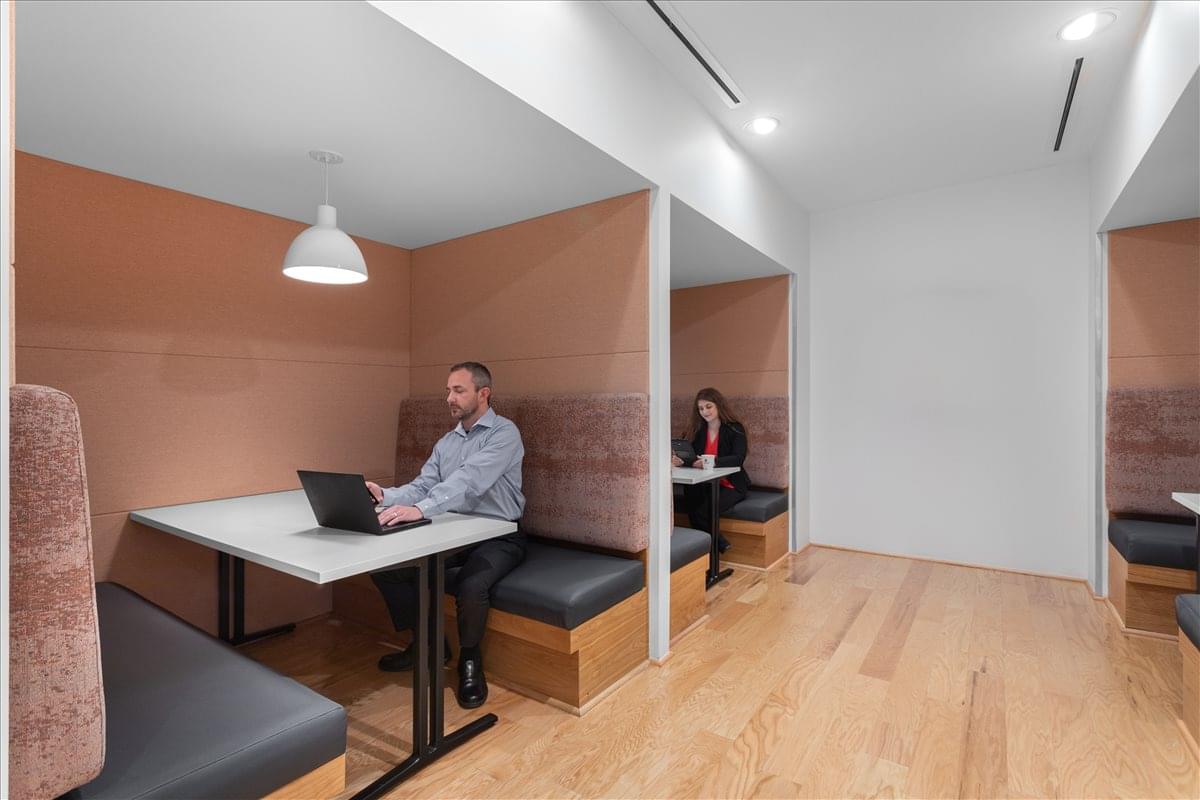 Urban Towers, 222 West Las Colinas Boulevard Office Space - Irving