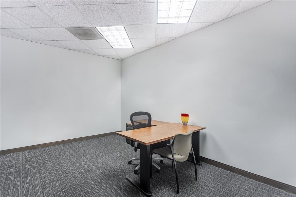 Boulders II, 7400 Beaufont Springs Dr Office Images