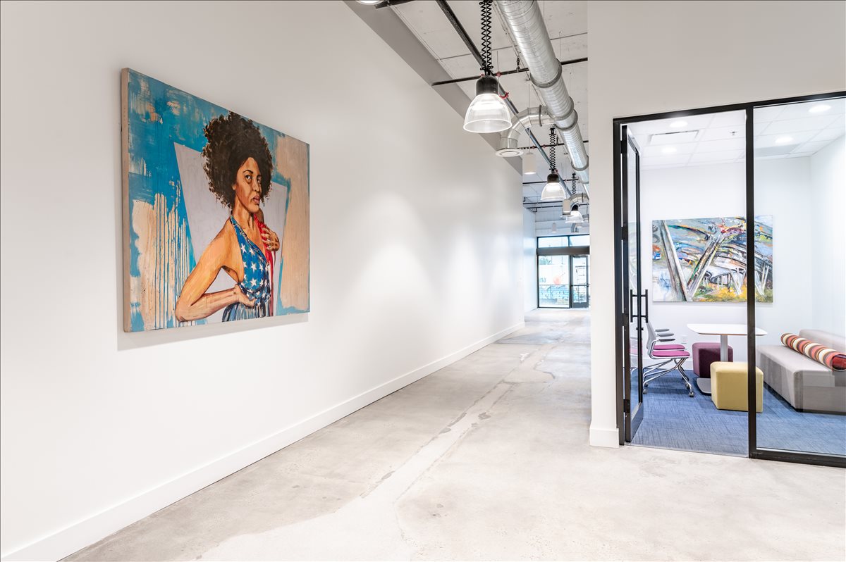 1505 Dennis Street Office Images