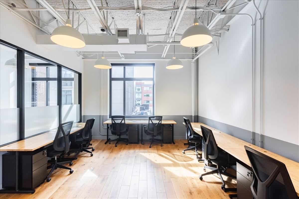 810 7th Street NE available for companies in Washington DC