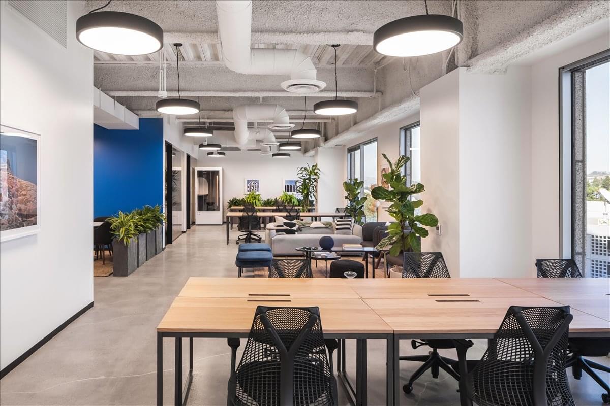 6060 Center Drive, 10th Floor Office Images