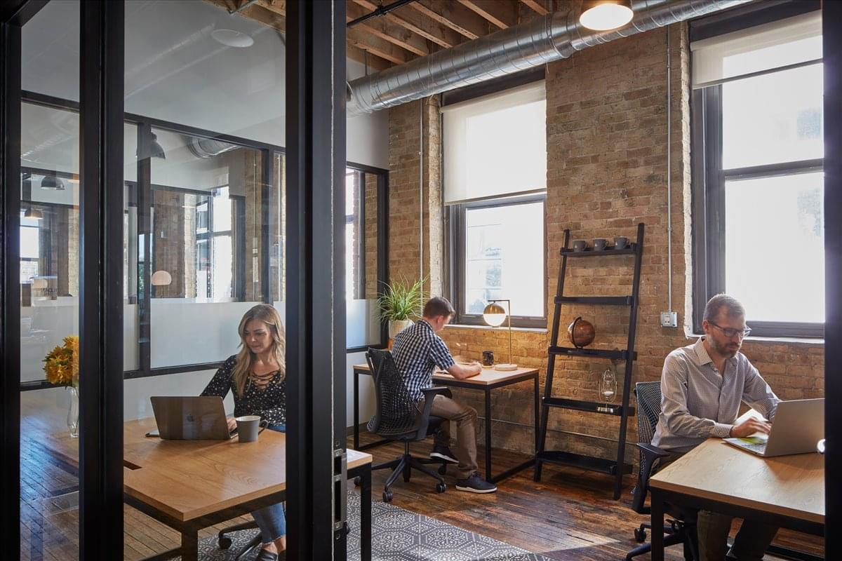 111 West Illinois Street, 5th Floor Office Images