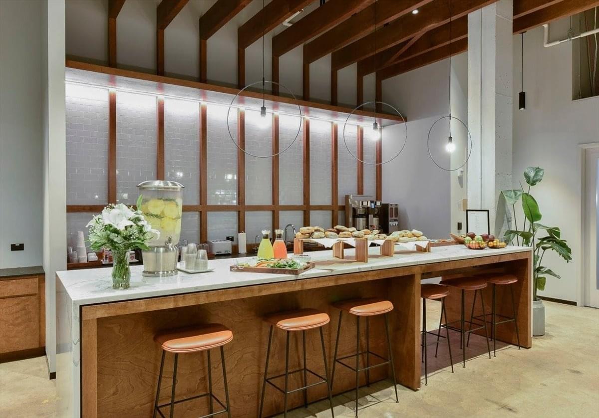 976 Brady Avenue, 1st Floor Office Images