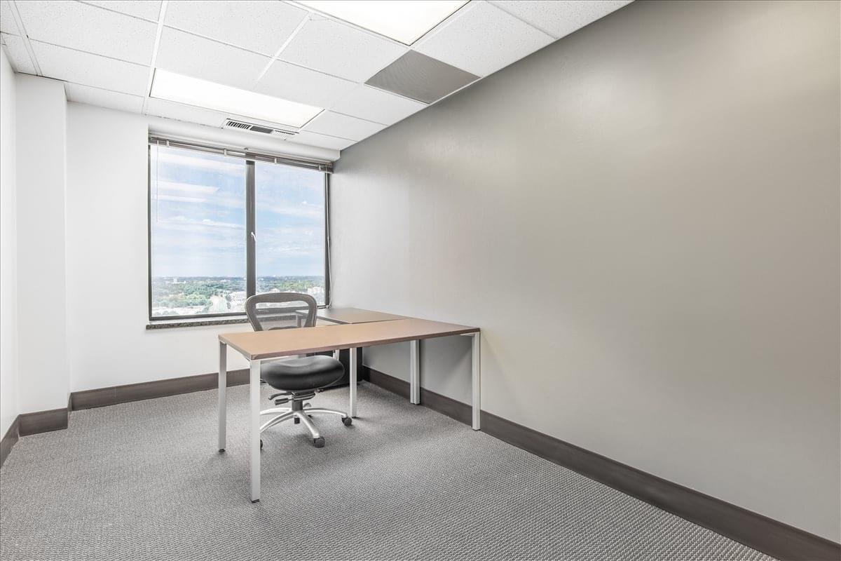 Clark Tower, 5100 Poplar Ave Office Images