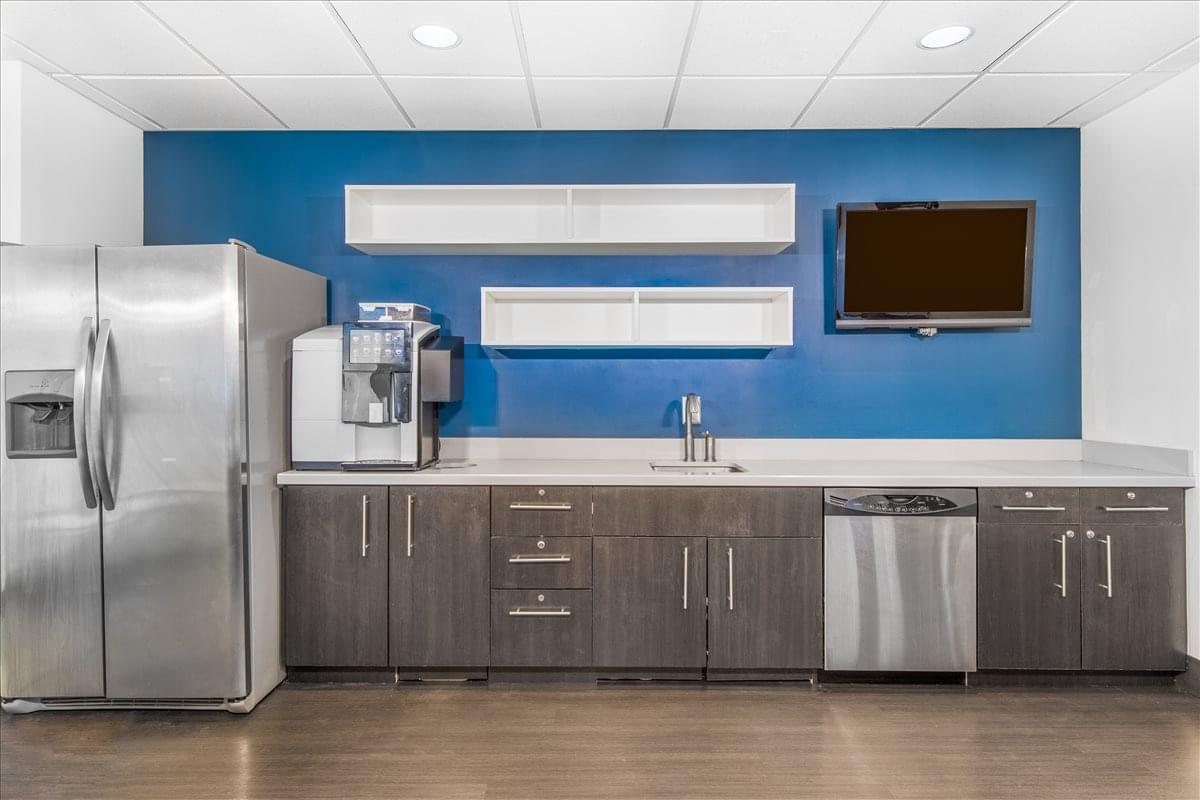 Clark Tower, 5100 Poplar Ave Office Space - Memphis