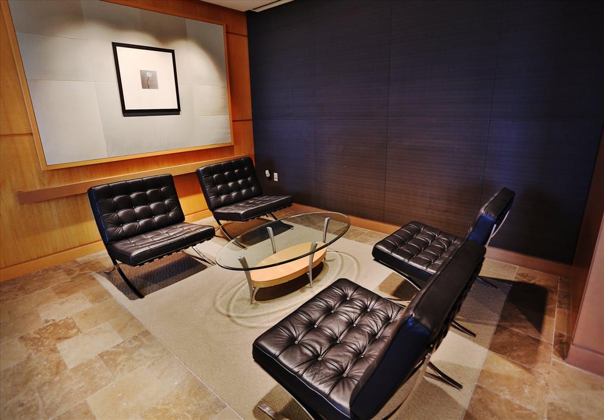 1901 Avenue of The Stars, Suite 200 Office Space - Los Angeles