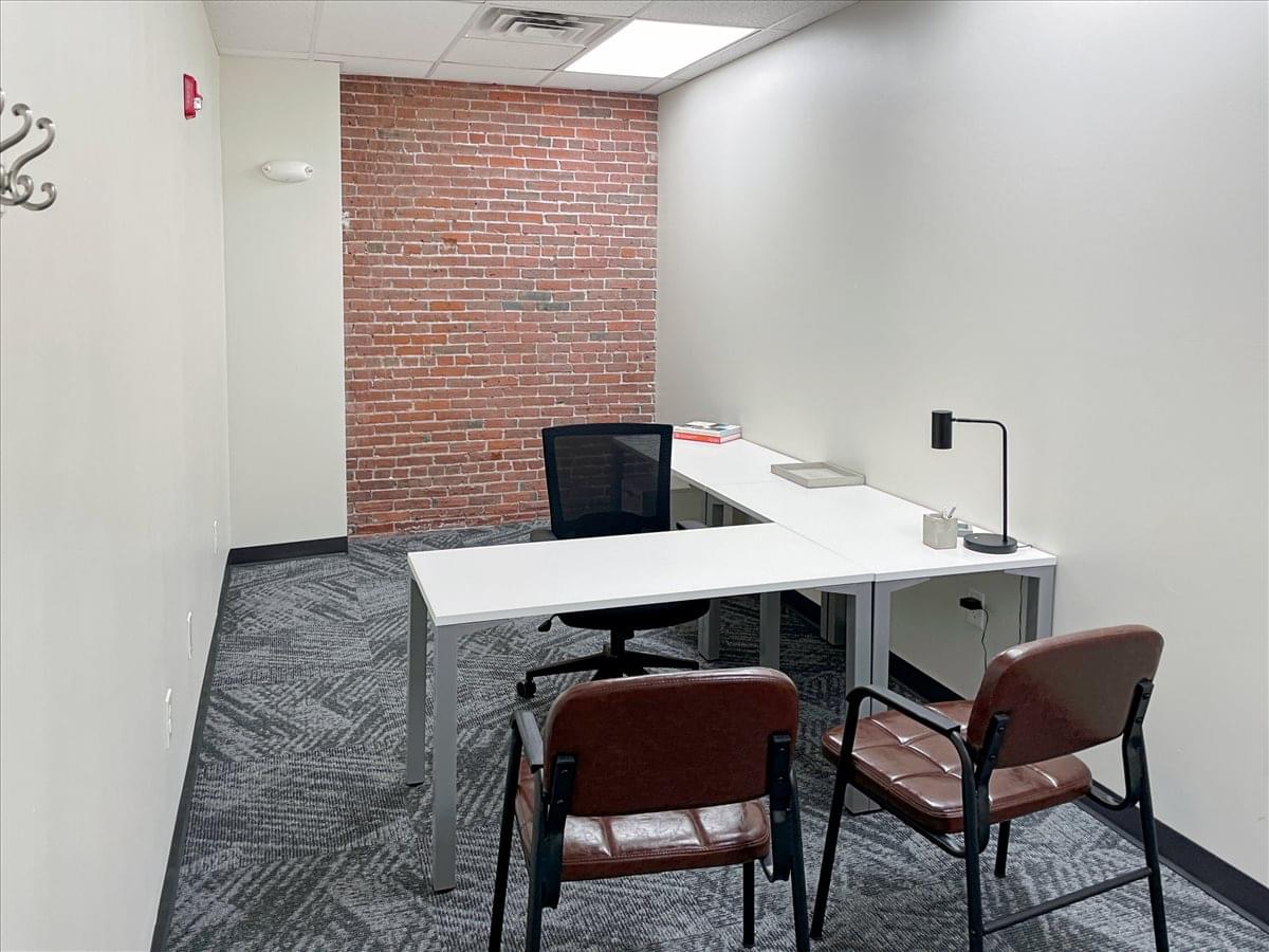 1037-1045 Elm Street, 2nd, 3rd, 5th & 6th Floors Office Space - Bedford