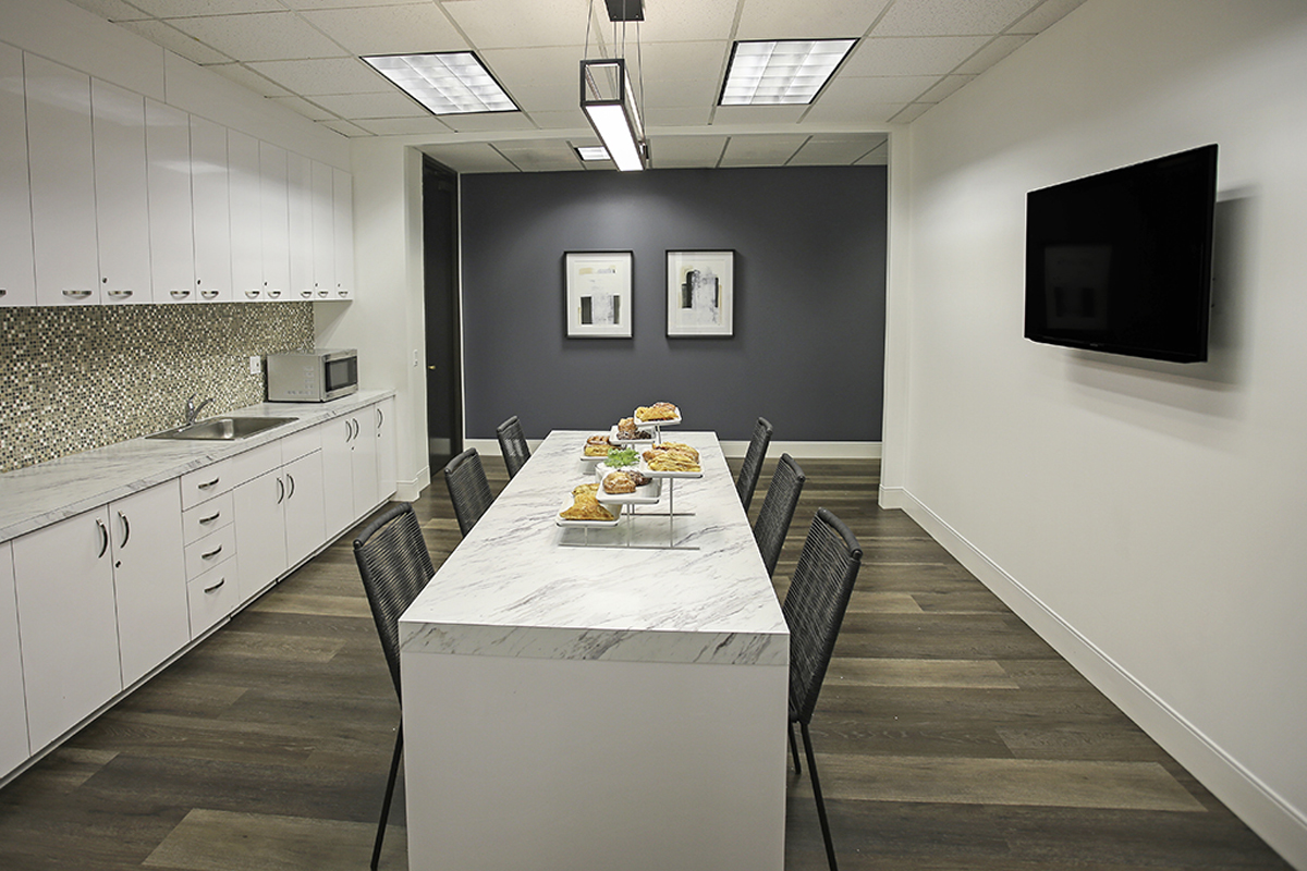 Plaza Tower, 18000 Studebaker Rd Office Space - Cerritos