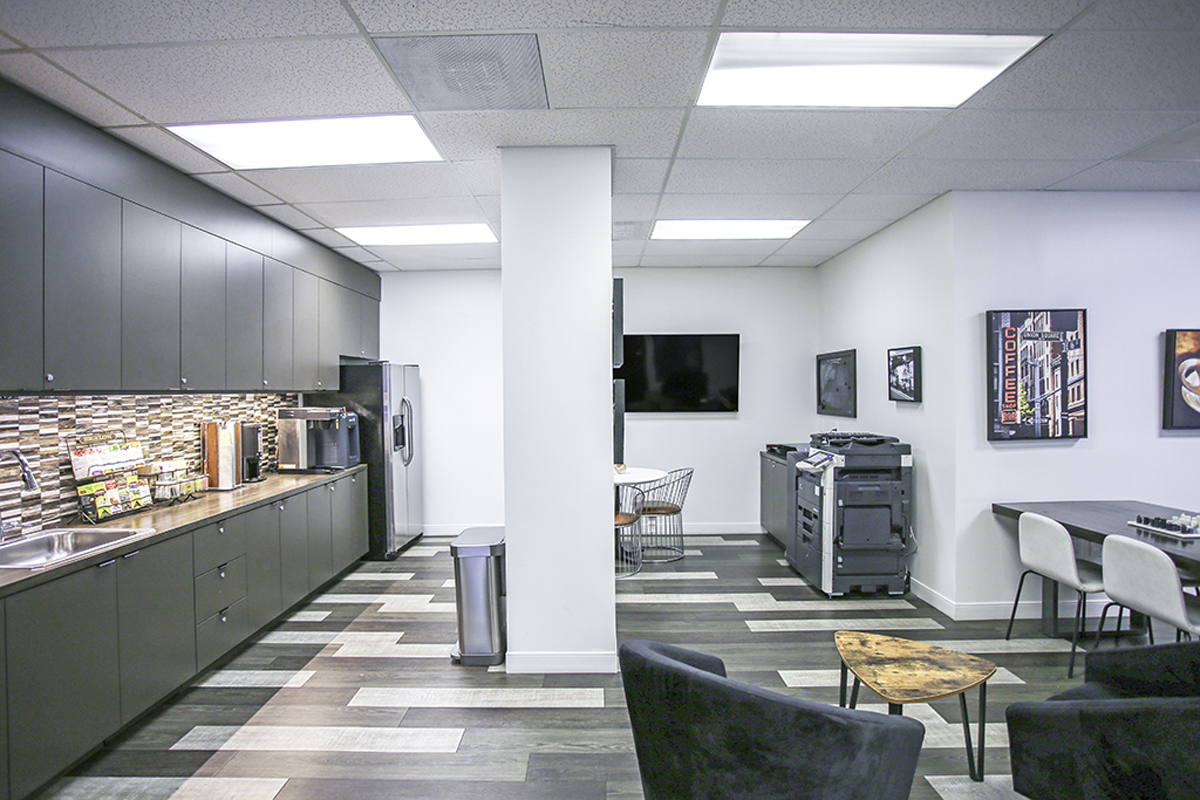 17011 Beach Blvd Office Images