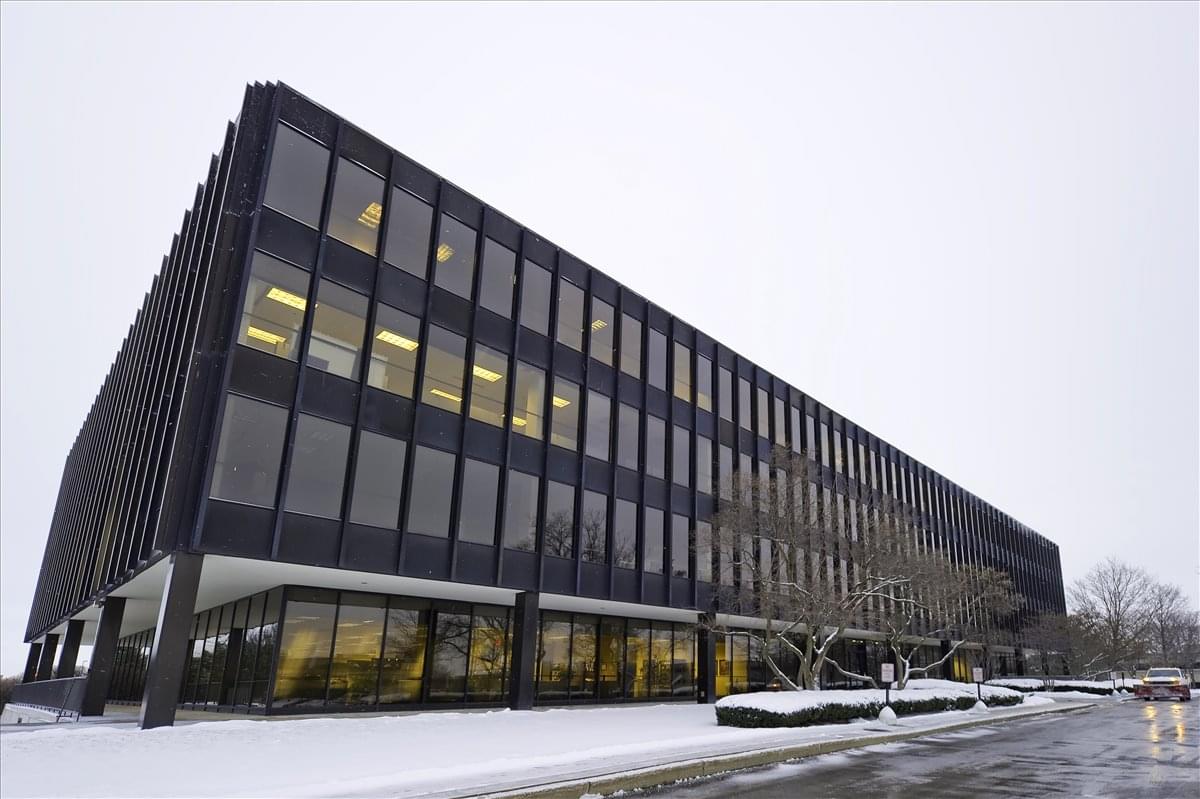 Photo of Office Space on 200 South Executive Drive Brookfield