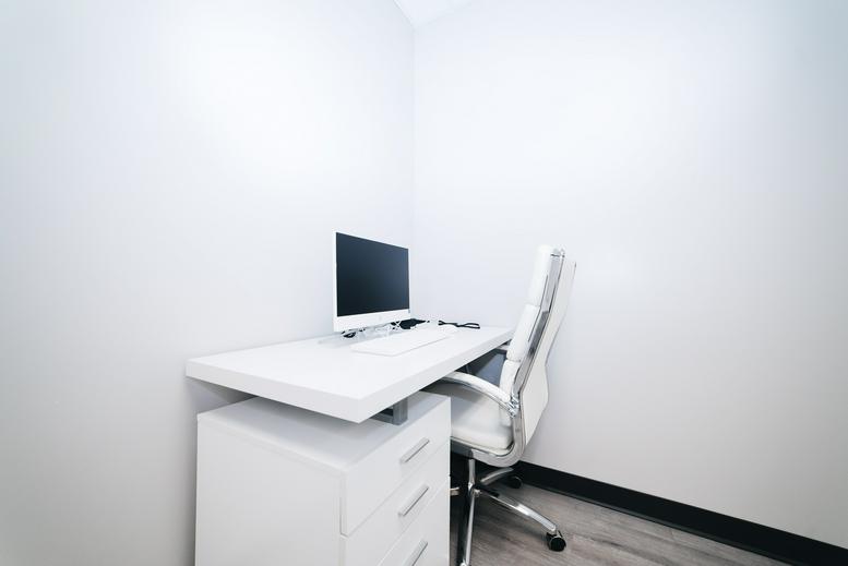6200 Baltimore Avenue, Suite 300 Office Images