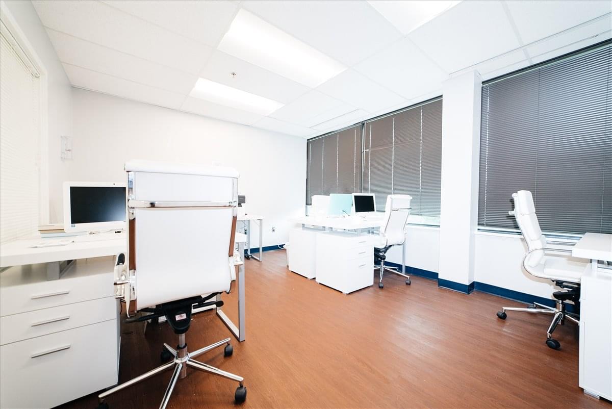 5457 Twin Knolls Road, Suite 300 Office Images