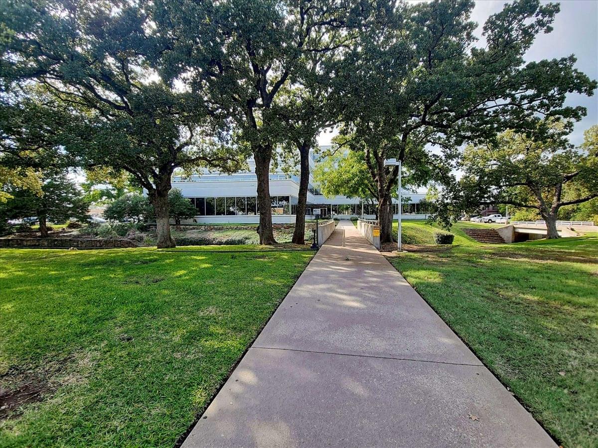 1301 South Bowen Road, 1st Floor Office Space - Arlington