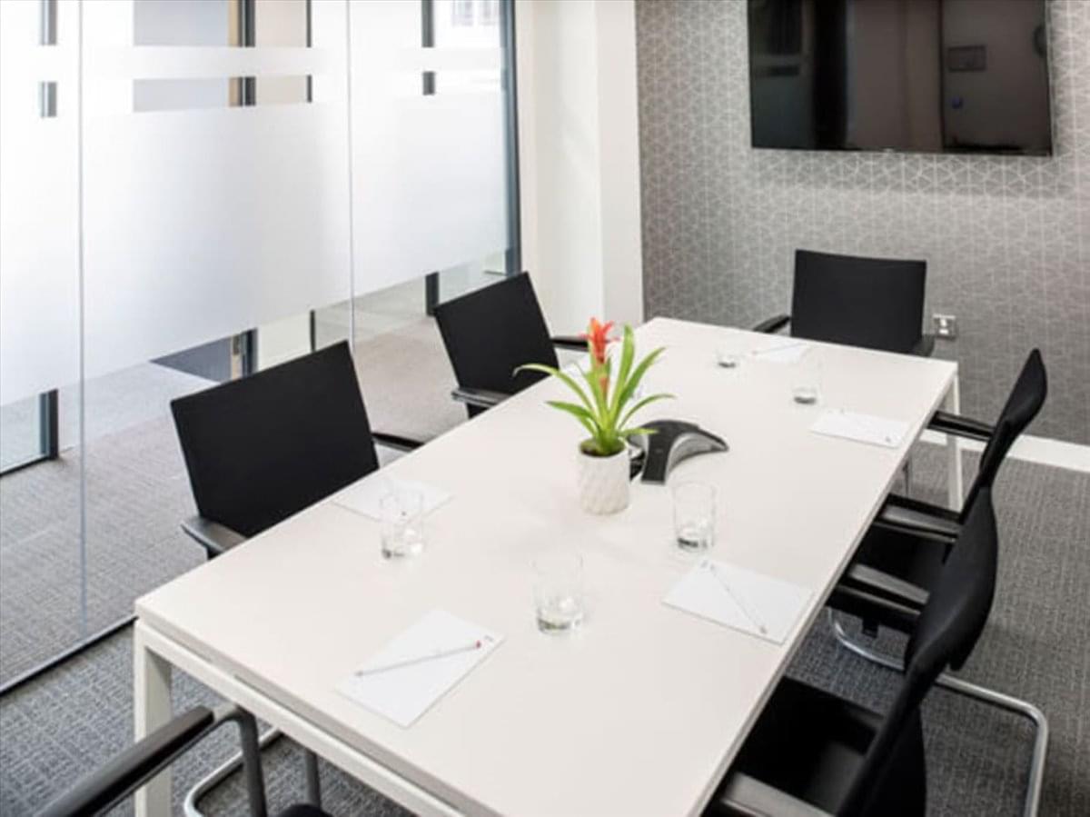 468 North Camden Drive, 2nd Floor Office Space - Beverly Hills