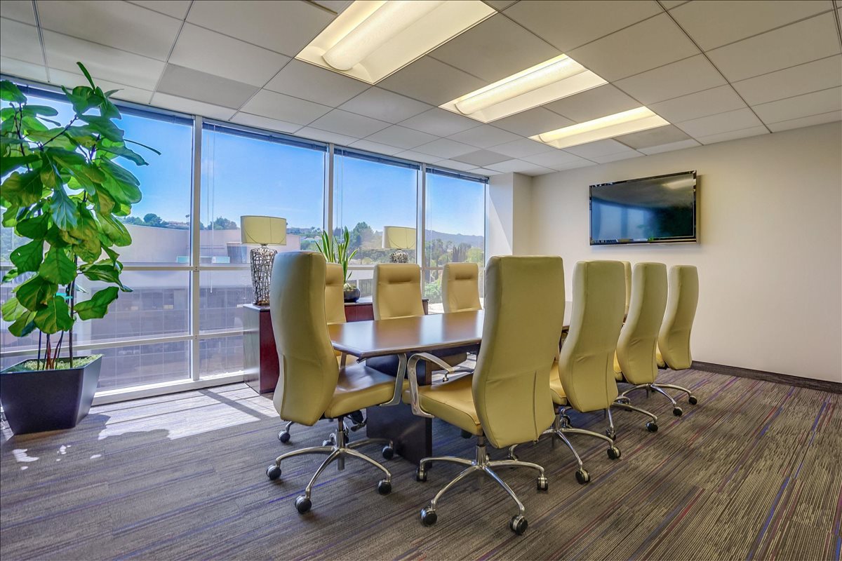 16133 Ventura Blvd Office Images