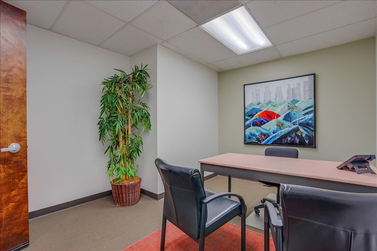 16133 Ventura Blvd Office Space - Encino