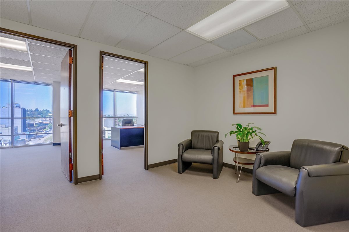 16133 Ventura Blvd Office Space - Encino