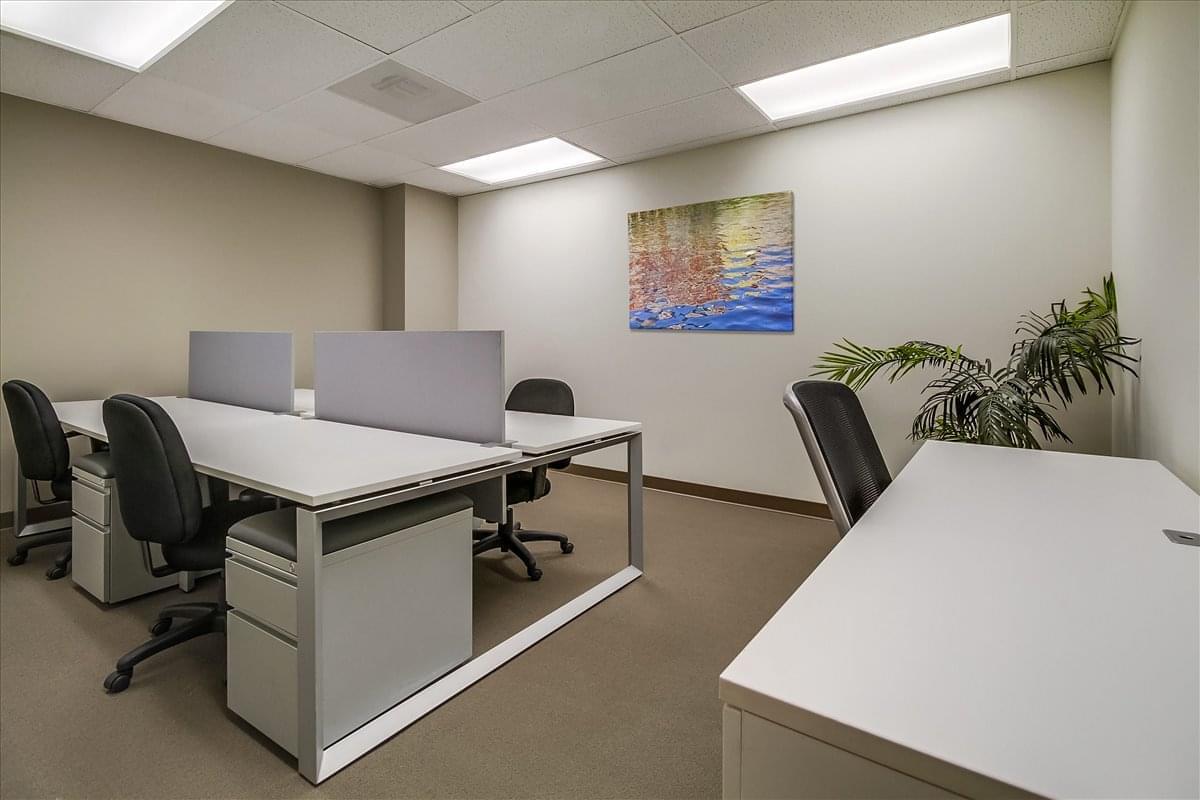 15760 Ventura Blvd Office Space - Encino