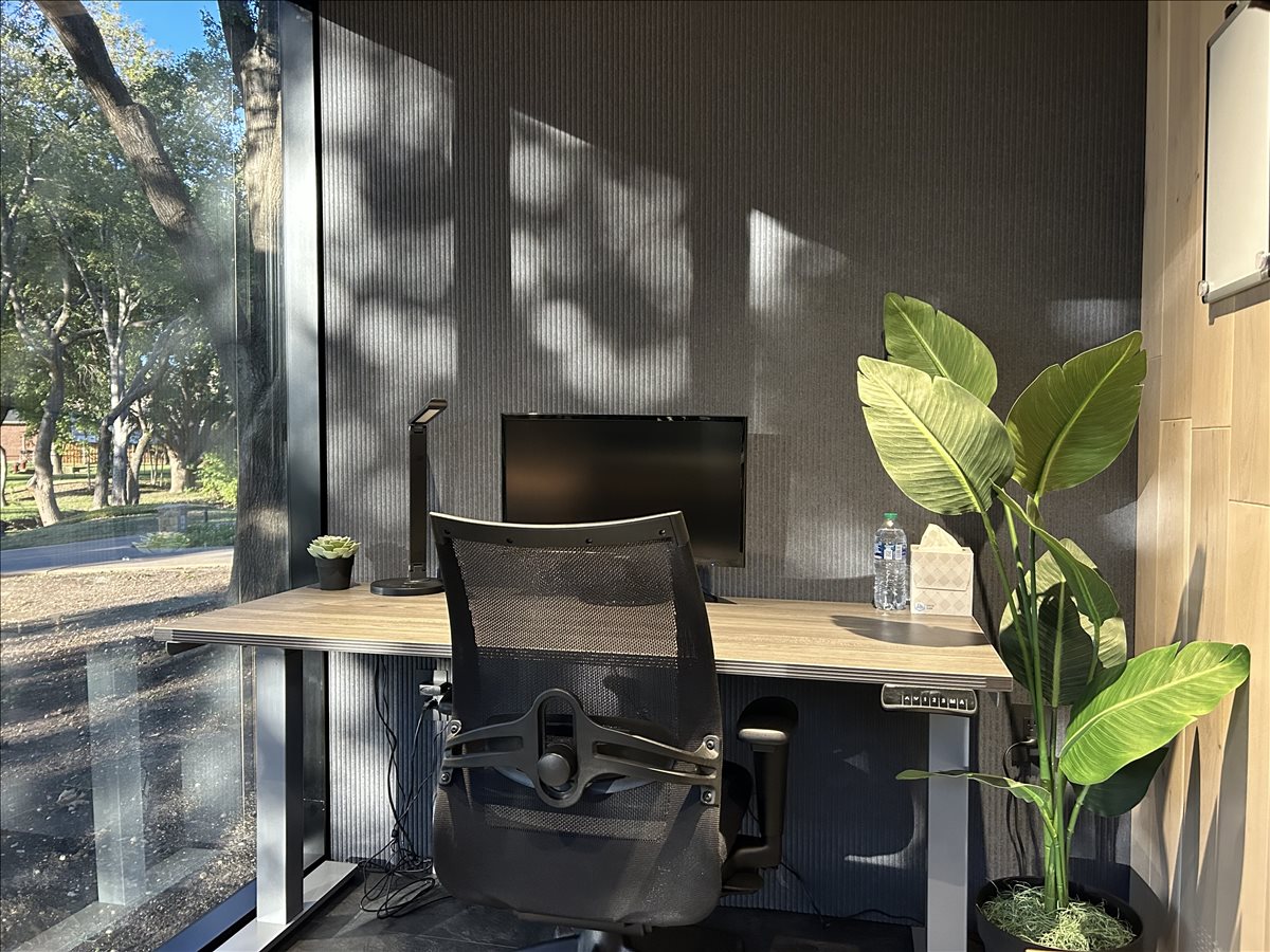 Photo of Office Space on 501 Twin Creeks Drive Allen