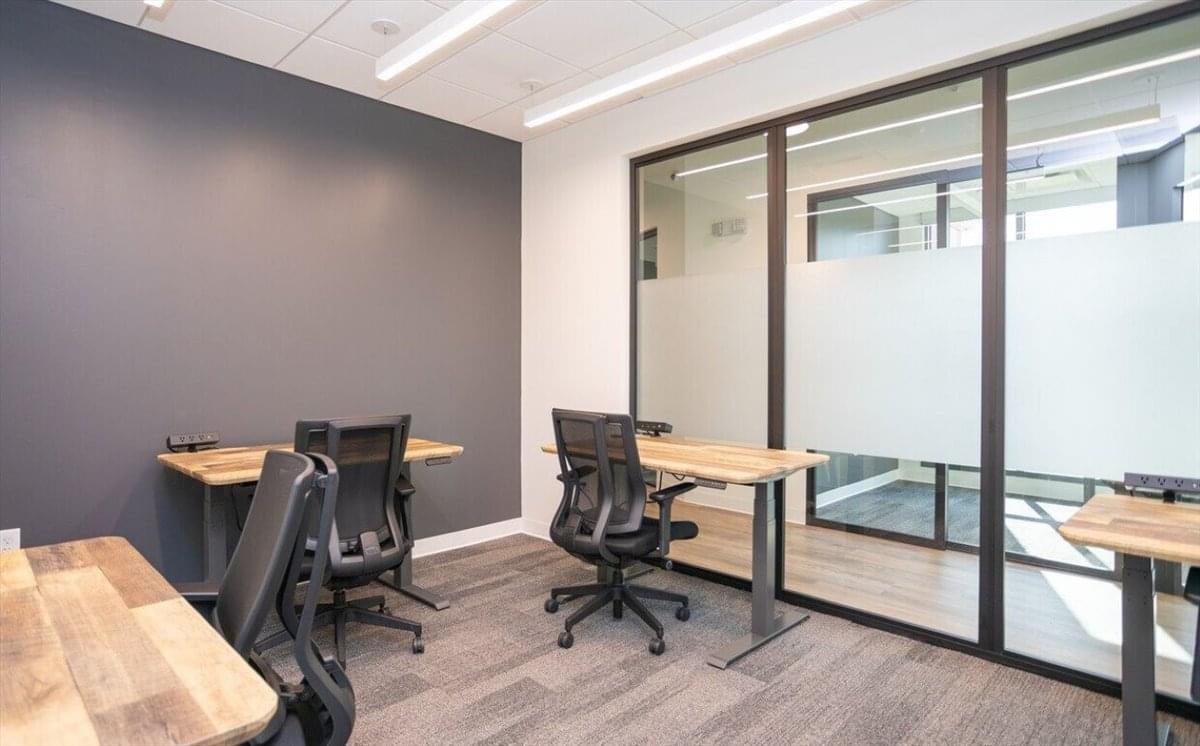 701 Green Valley Road, Suite 100 Office Images