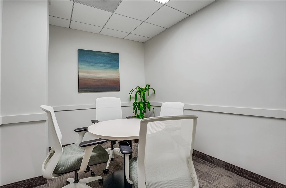 Warner Center, 5850 Canoga Ave Office Space - Woodland Hills