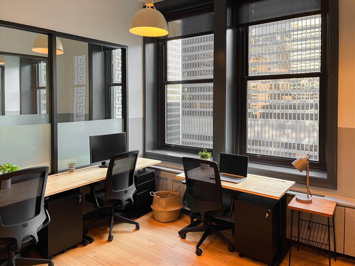 125 South Clark Street, The National Office Space - Chicago