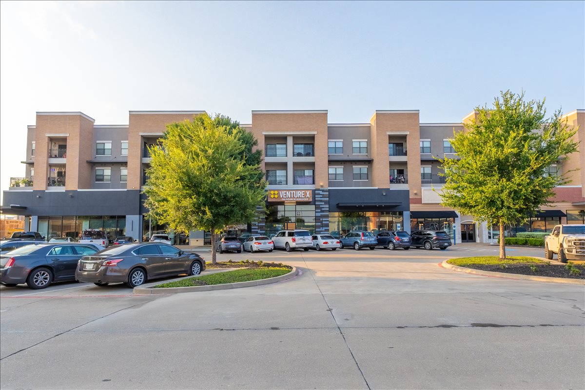 163 Town Place available for companies in Allen