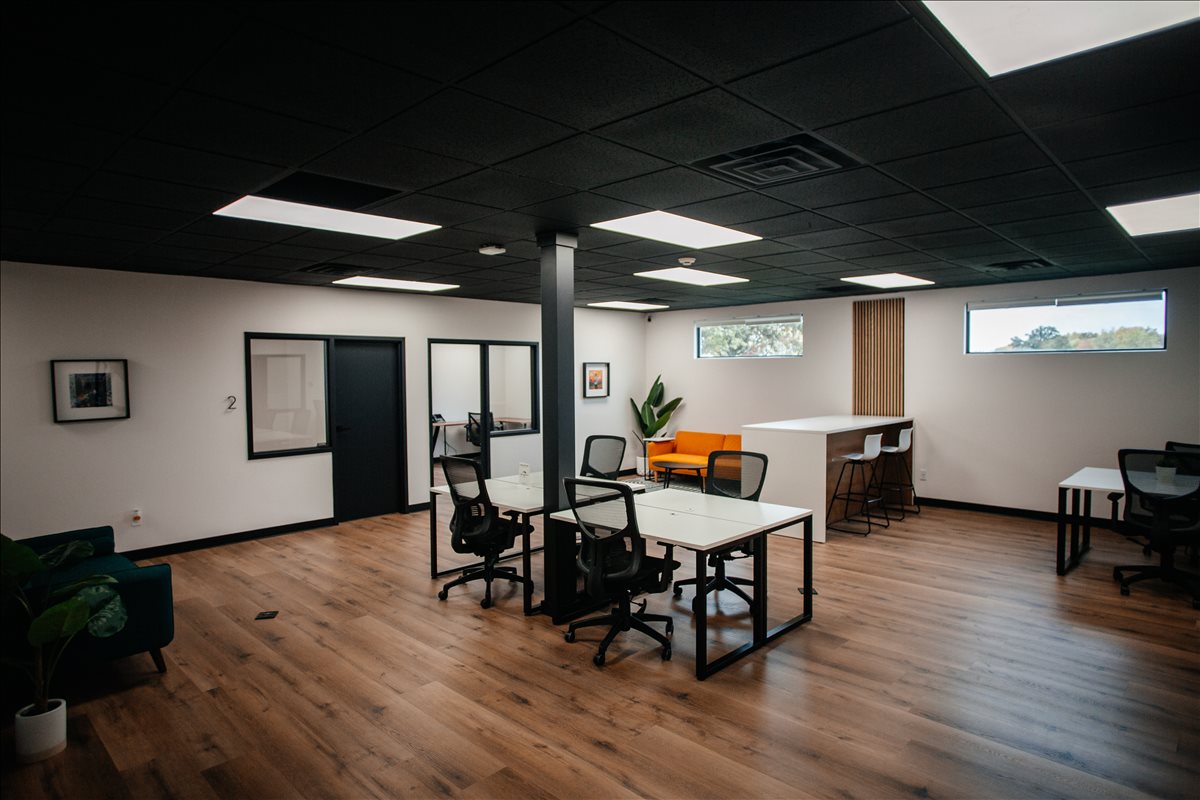 7510 East 82nd Street Office Images