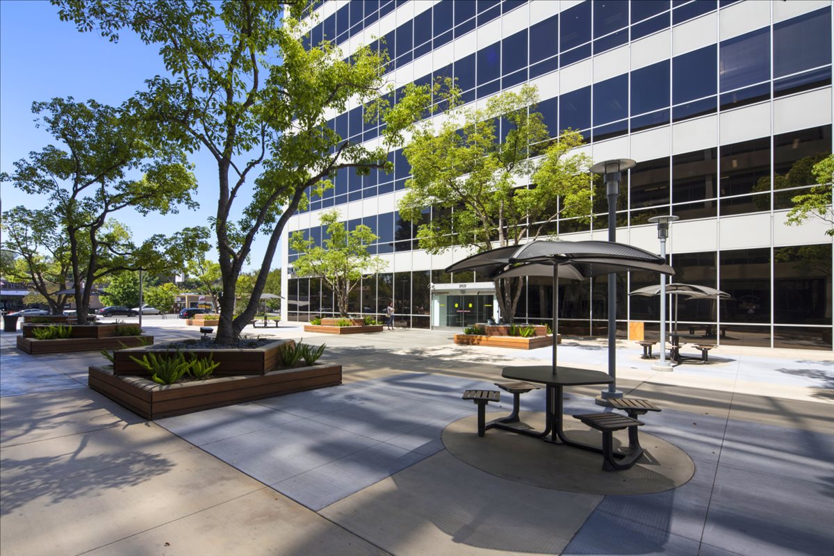21031 Ventura Boulevard, Suite 200, Woodland Hills Corporate Center Office Space - Woodland Hills