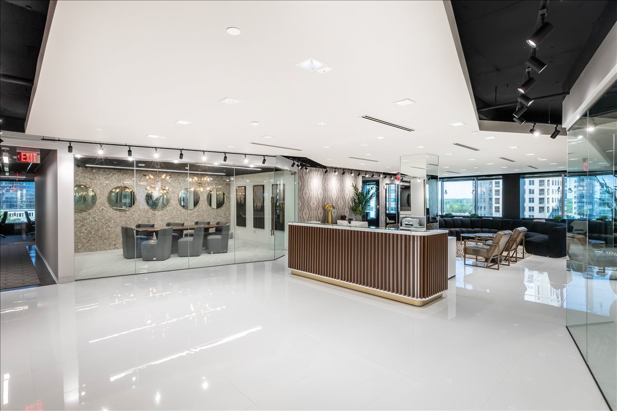 3379 Peachtree Road Northeast Office Images