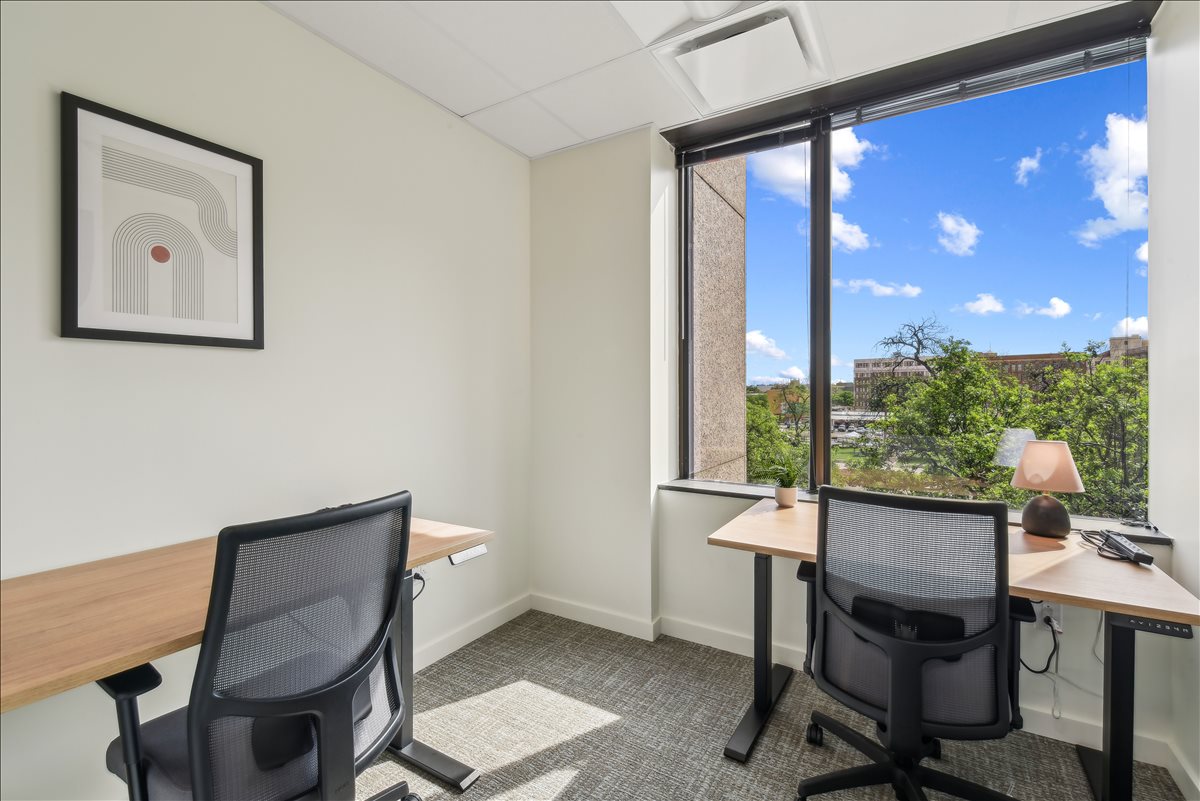 711 Navarro St, Suite 300, Travis Park Plaza Office Space - San Antonio