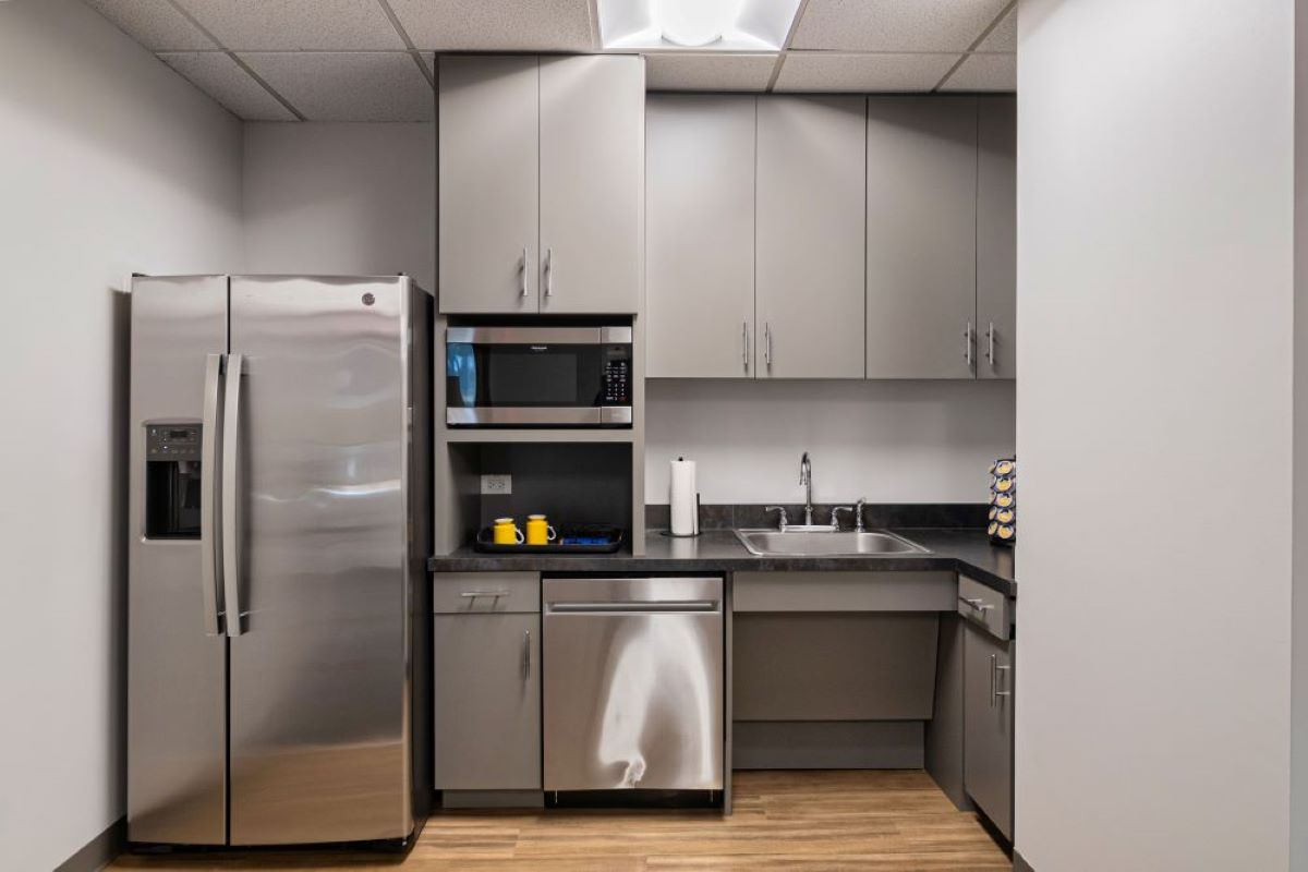 4201-4225 Wingren Drive Office Space - Irving