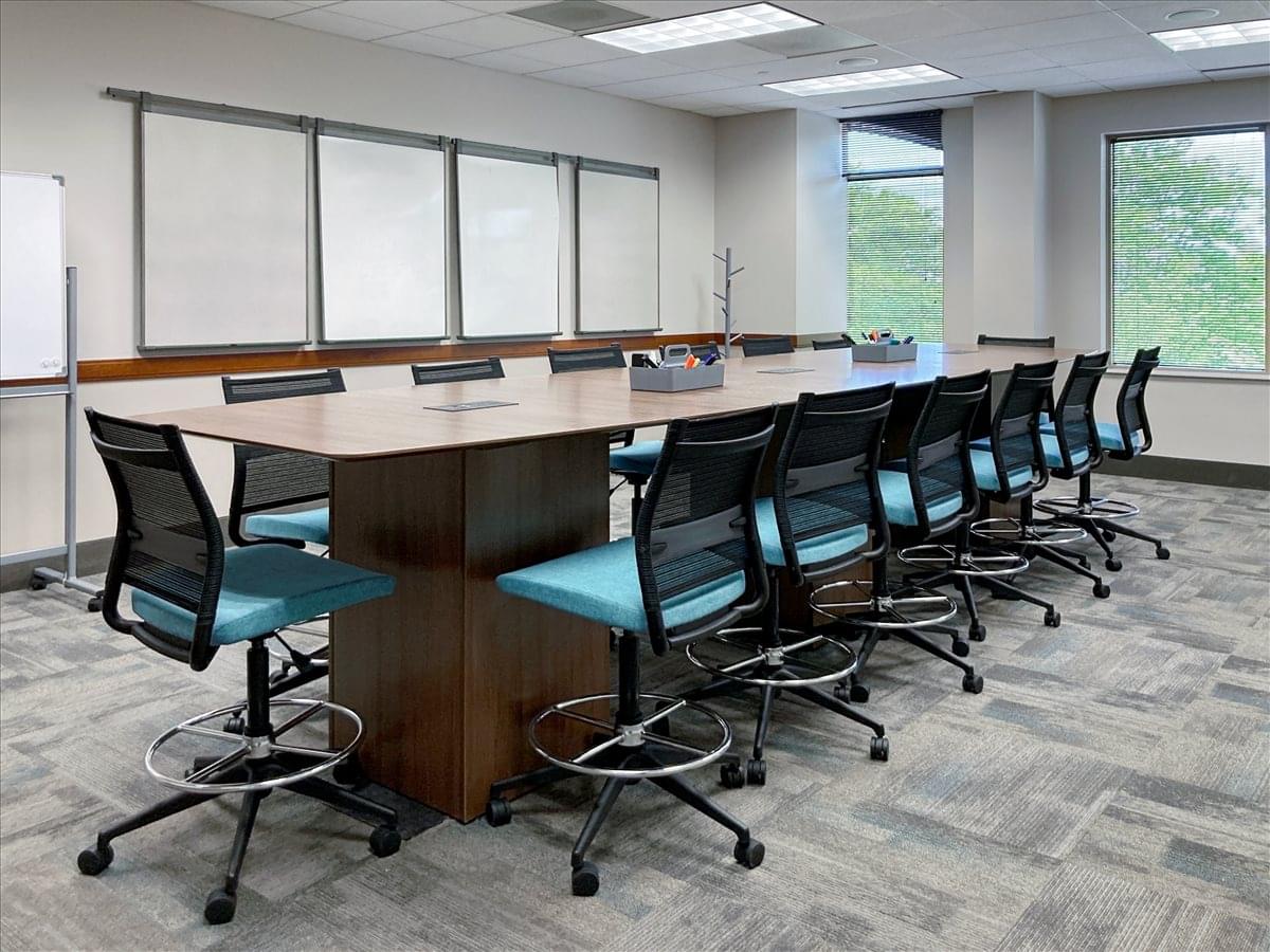 2003 South Easton Road, Suite 308 Office Images