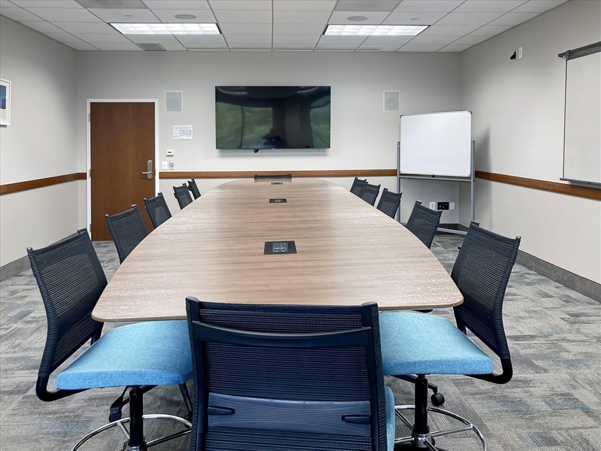 2003 South Easton Road, Suite 308 Office Images