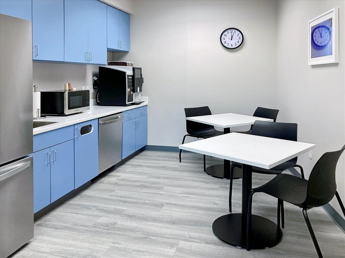 2003 South Easton Road, Suite 308 Office Images