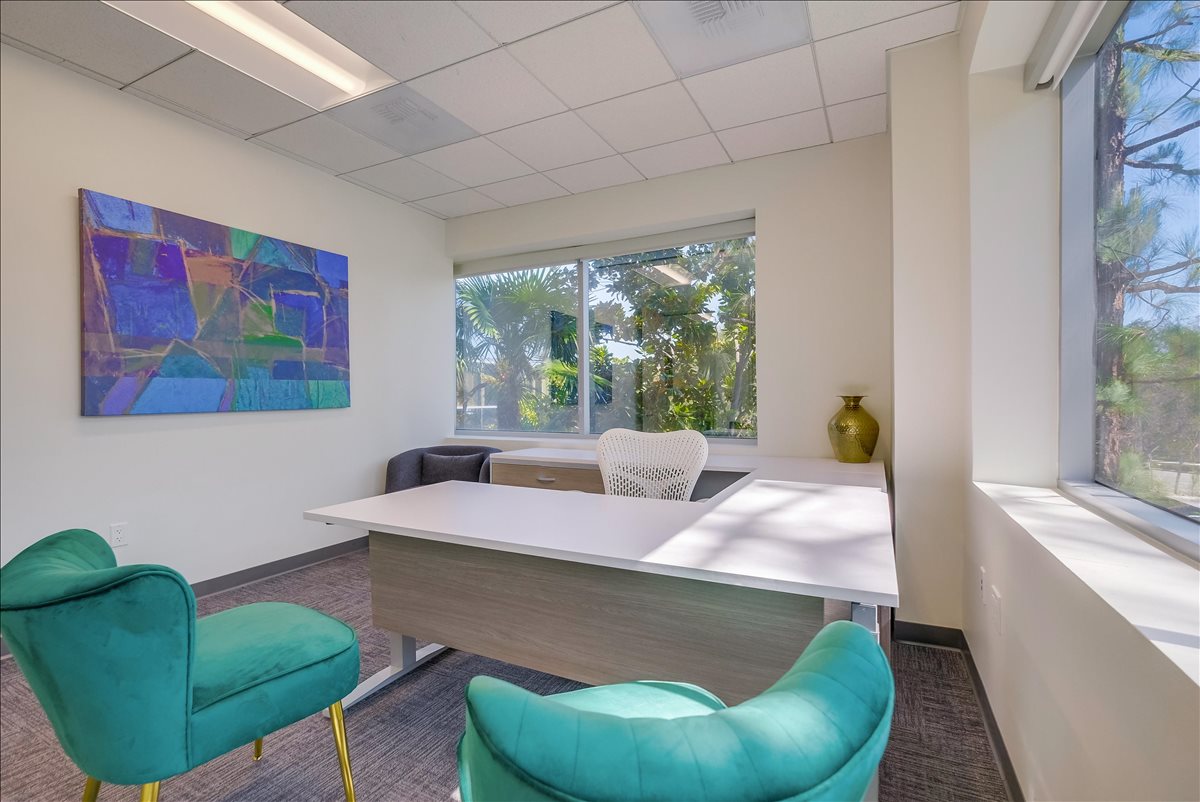 27001 Agoura Road, Suite 350 Office Space - Calabasas