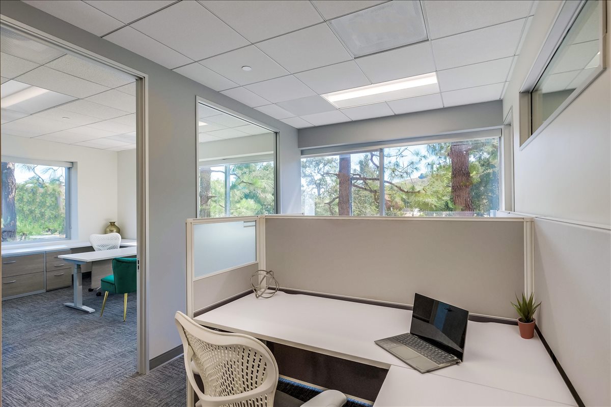 27001 Agoura Road, Suite 350 Office Space - Calabasas