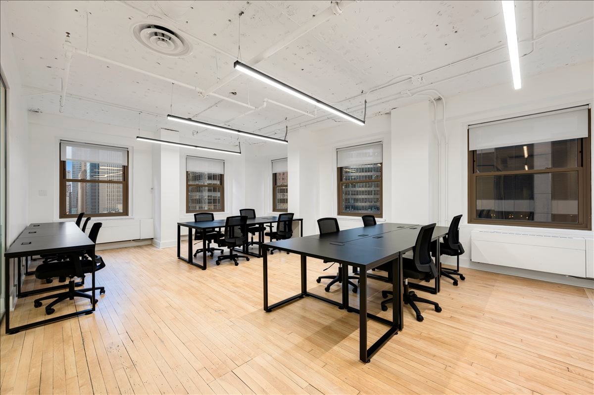 Photo of Office Space on 20 North Wacker Drive Chicago