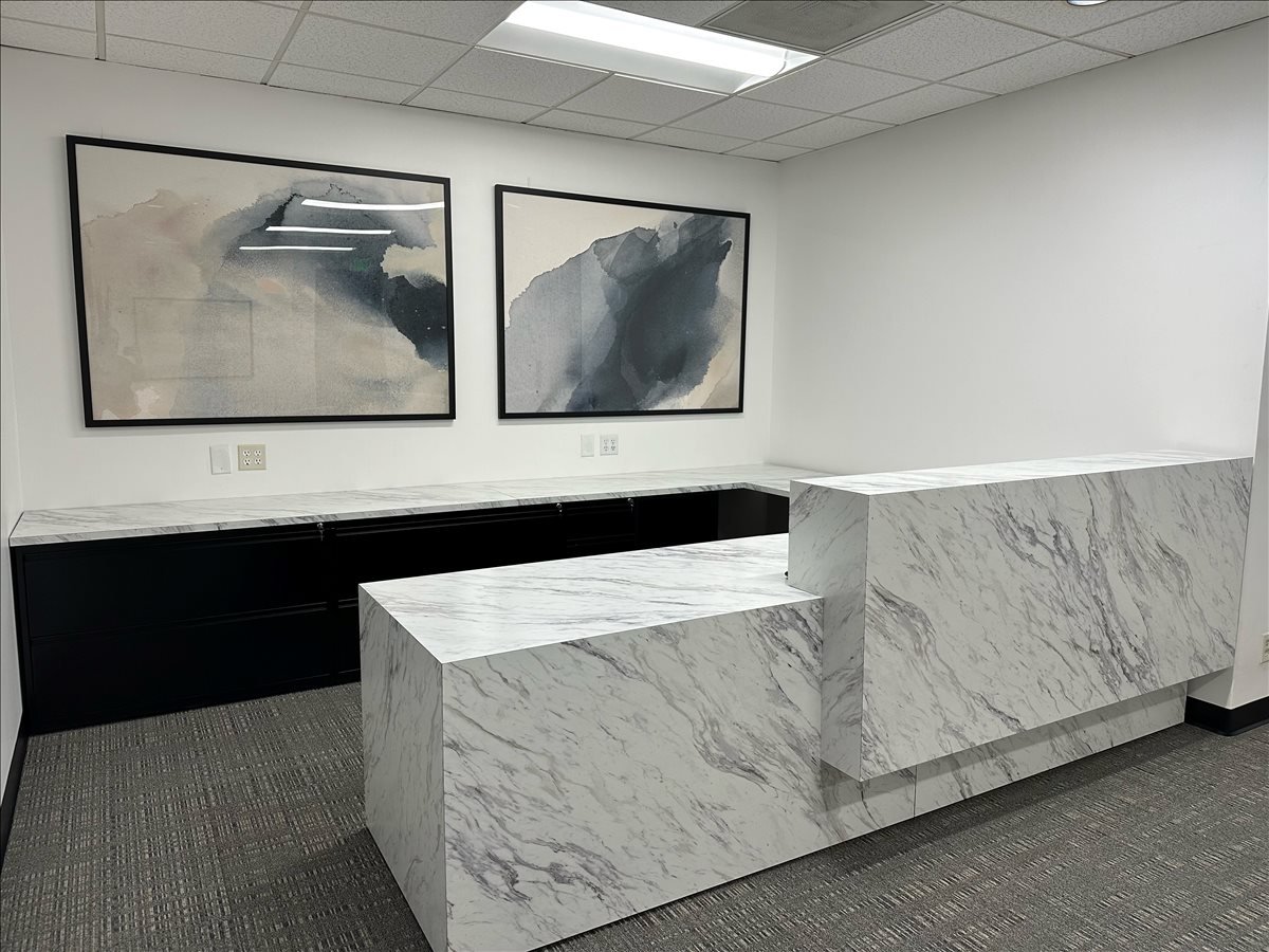 500 S. Sepulveda Blvd., Suite 400 Office Images