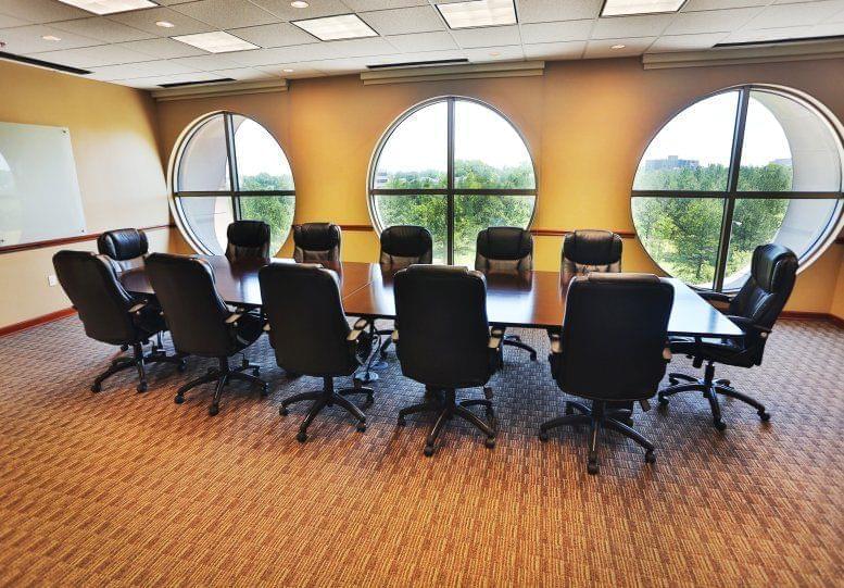 The Colonnade Center, 1661 International Place Dr Office Space - Memphis