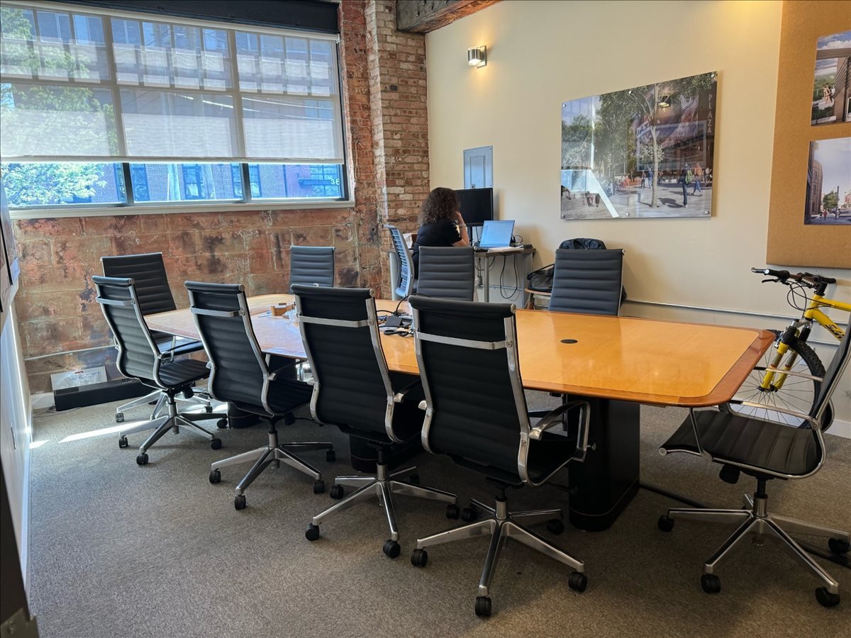 7 N Willow St available for companies in Montclair