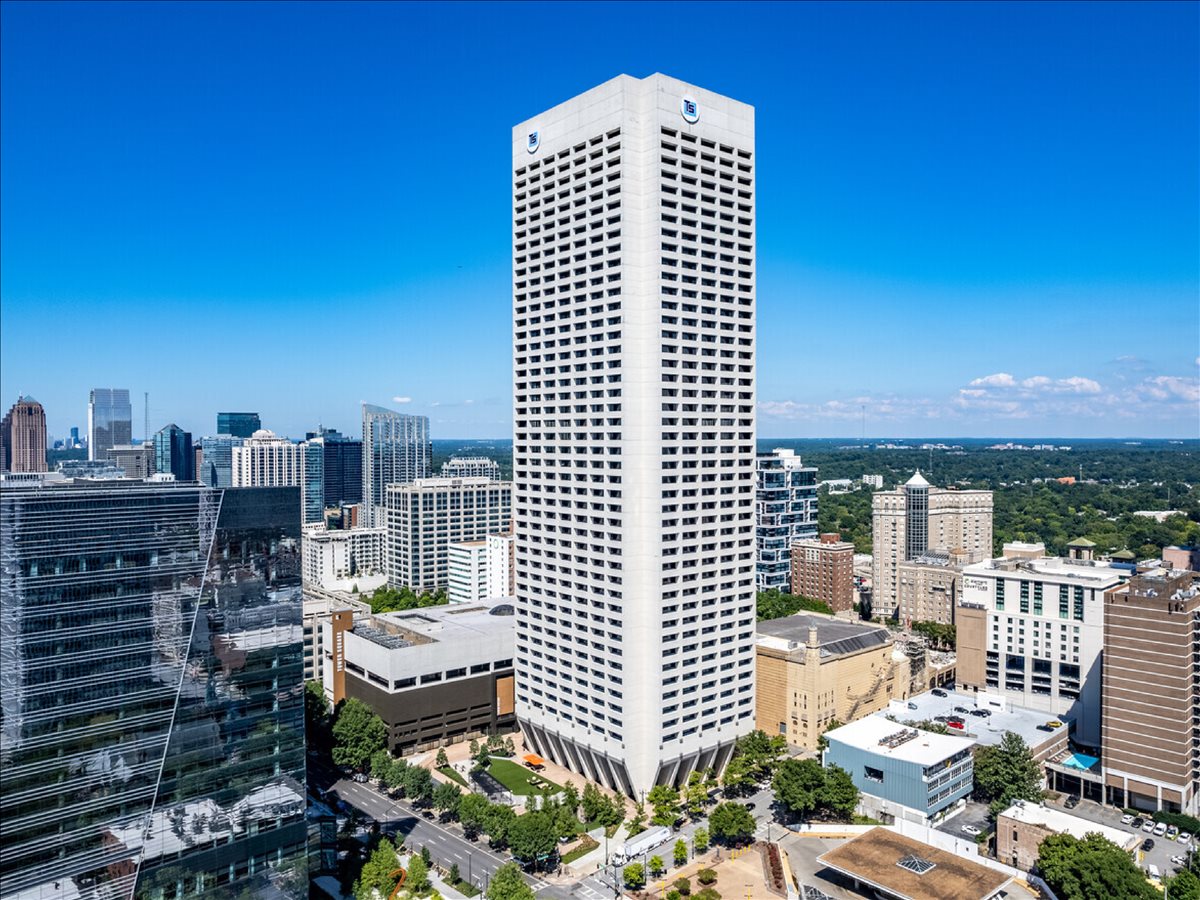Photo of Office Space on 600 W Peachtree St NW,17th Floor Atlanta