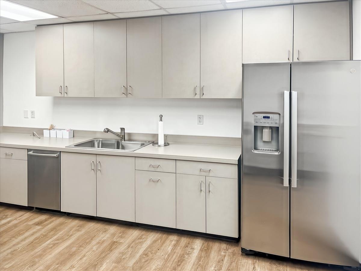 1690 W. Shaw Avenue, 1st & 2nd Floor Office Images