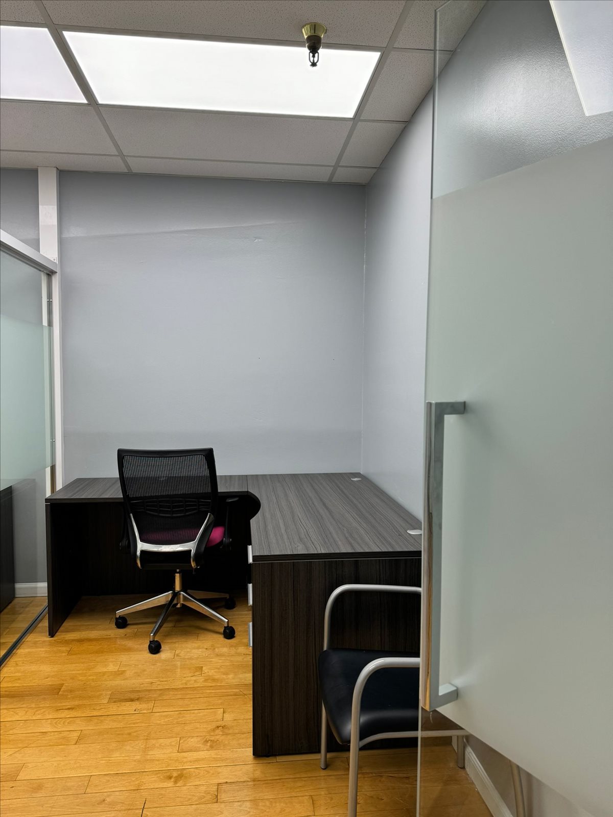17100 Collins Avenue, Suite 209 Office Images