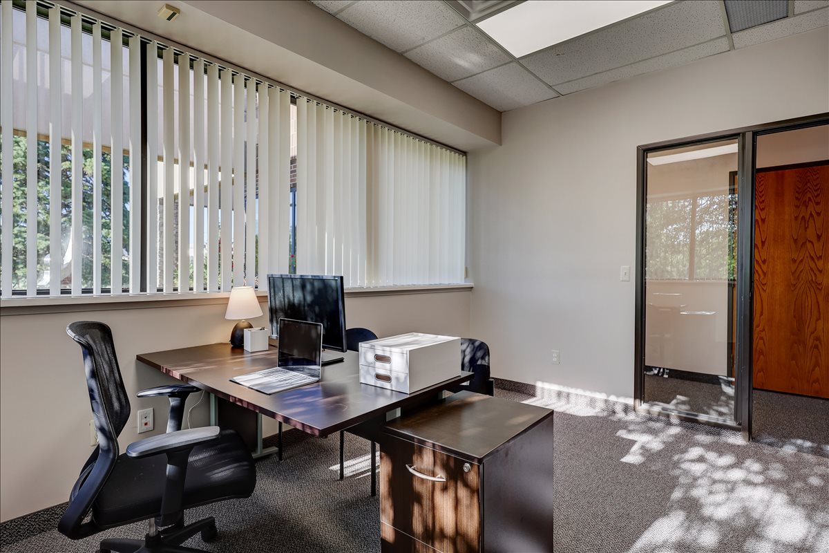 4750 Venture Dr, Suite 400 Office Space - Ann Arbor